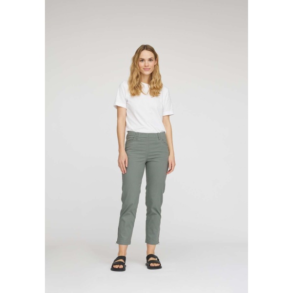 Lau Rie Patricia Regular Crop buks