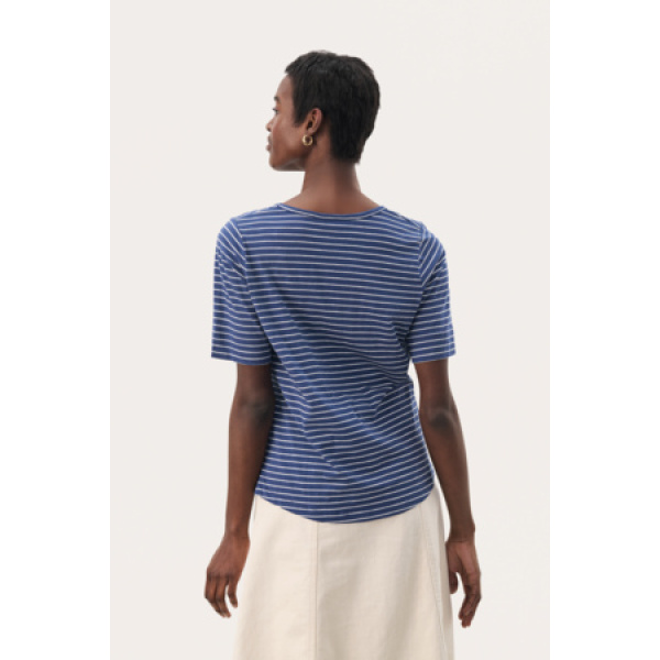 Part Two T-shirt Curlia